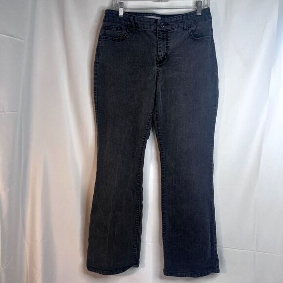 Chicos Platinum Denim Faded Black Ultimate Fit Barely Flare Leg Jeans 1.5 (10) - Picture 8 of 8